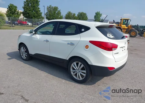 2010 Hyundai Tucson Limited z USA, uszkodzony, nr VIN KM8JU3AC5AU042849